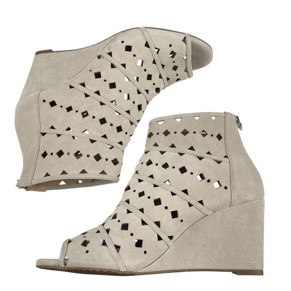 Michael Kors Women's Wedge Bootie Sandals Size 10M Taupe Suede Peep Toe Cut-out - Picture 7 of 13